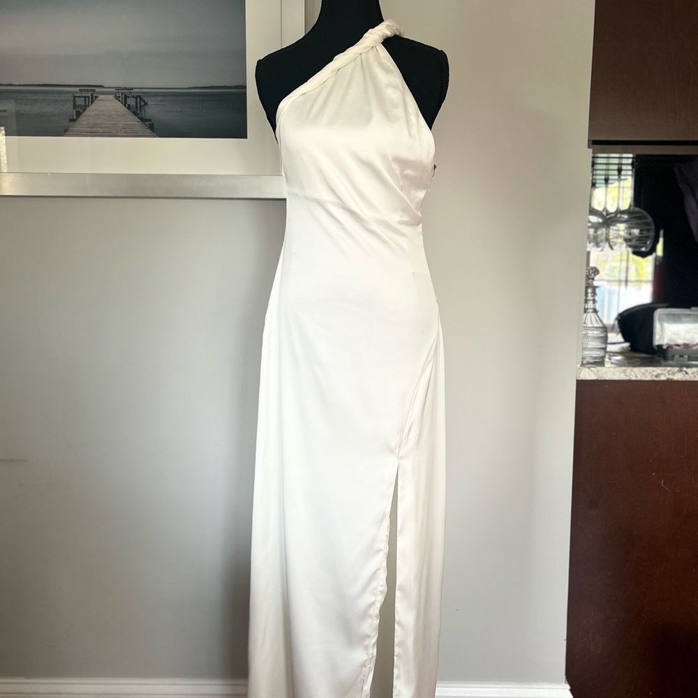 Free People Victoria White Asymmetrical One-Shoulder Slit Gown